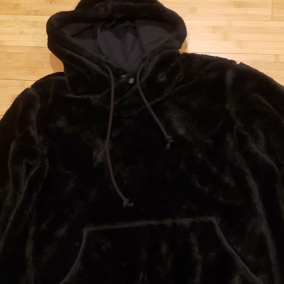 KITH x Nonnative Black Explorer Hoodie Fleece - Picture 6 of 8